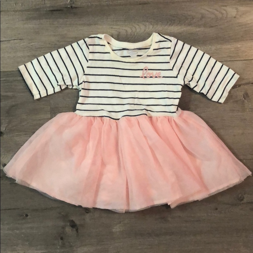 Old Navy Baby Girl Dress 3-6 Months